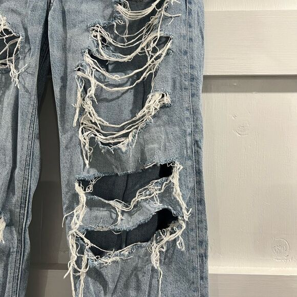 American Eagle Jeans - Picture 2 of 10